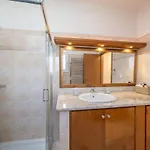 Nyaraló Evalia *